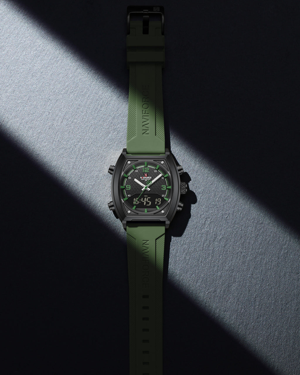 Naviforce Hybrid II